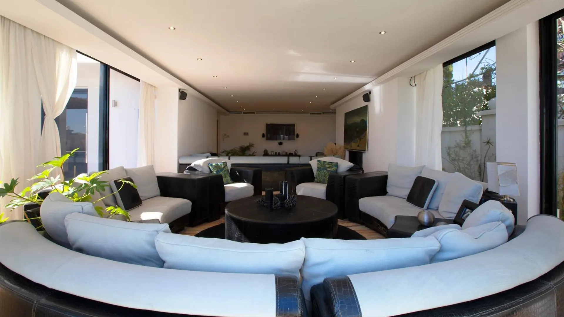 Villa Gaulthier Marbella Spain